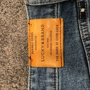 Lucky Jeans